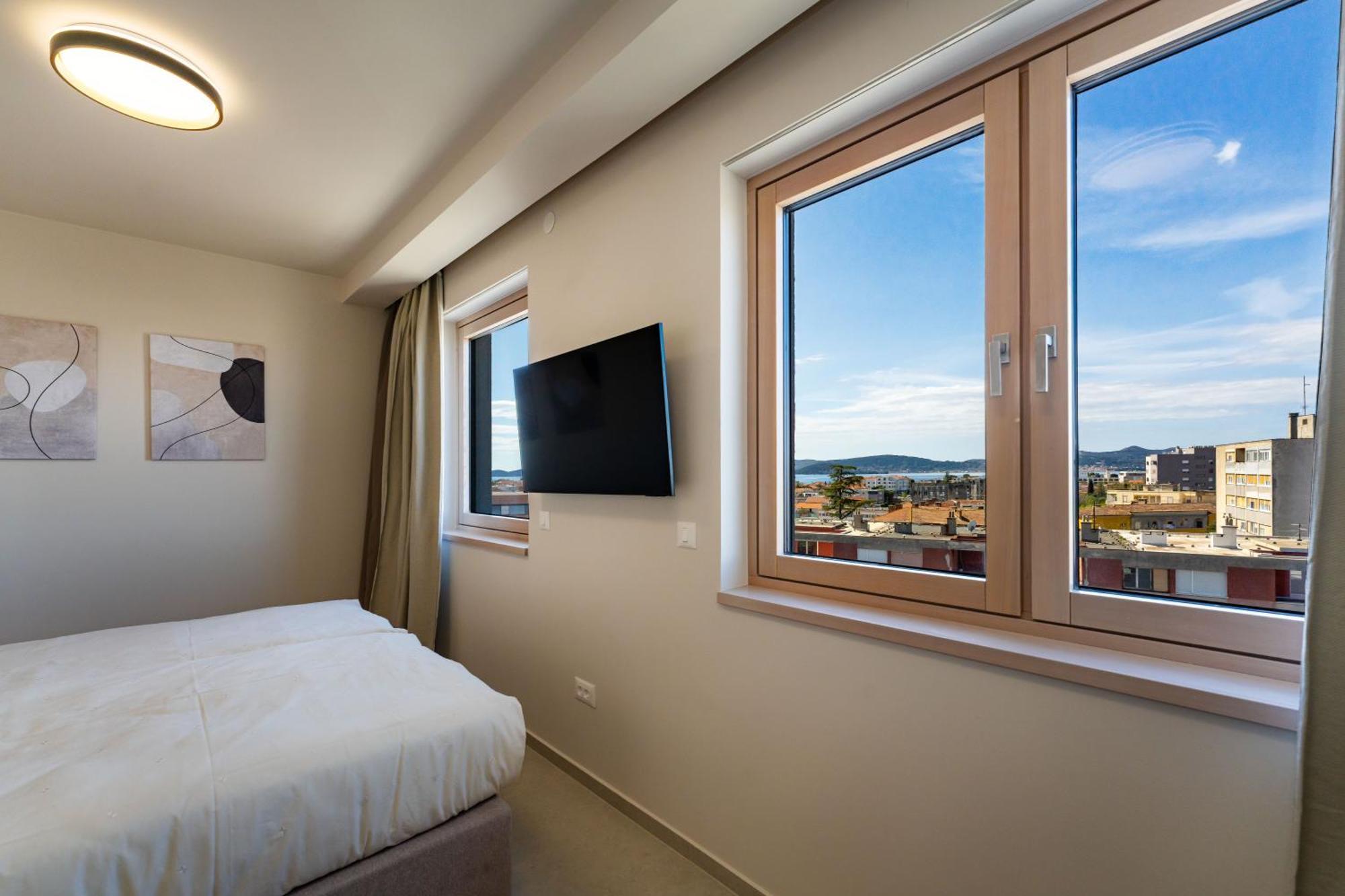 D-Apartment - With Garage And Balcony Zadar Exterior photo